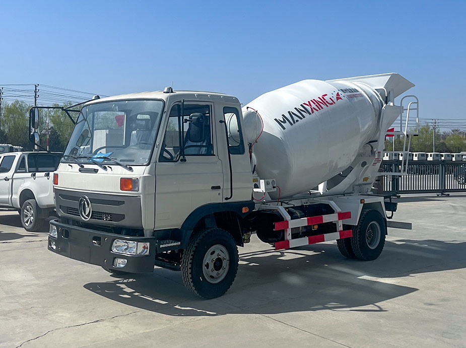 5m³ Concrete mixer trucks