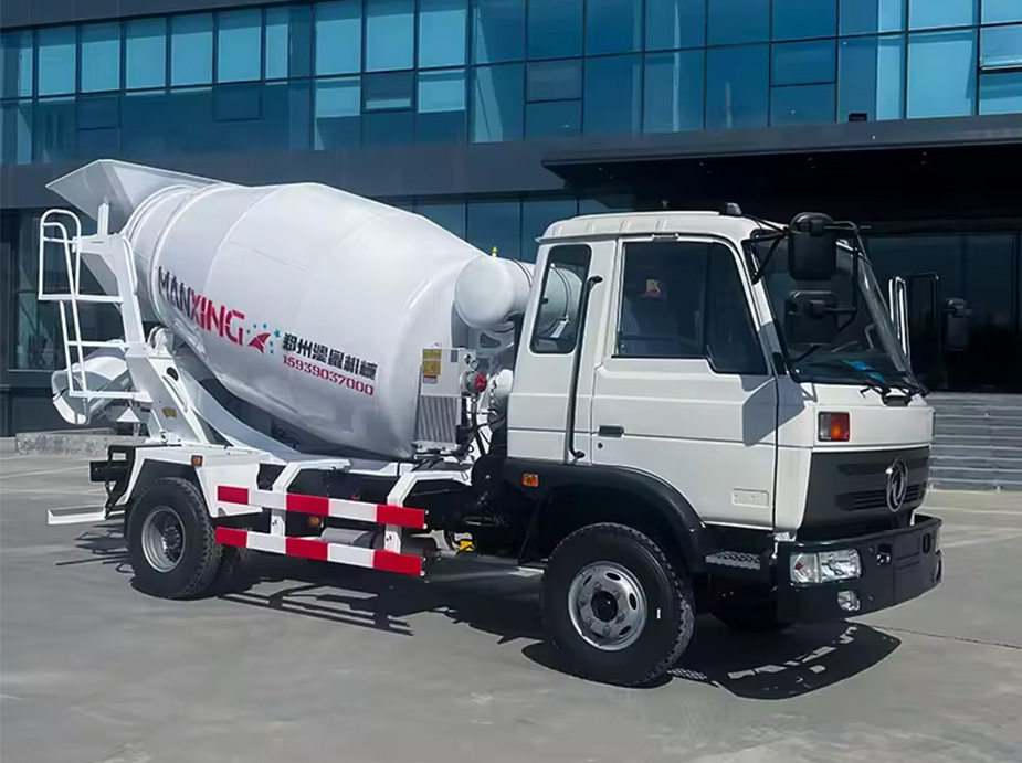 5m³ Concrete mixer trucks