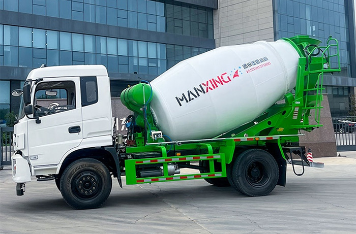 Teach you how to maintain a concrete mixer truck