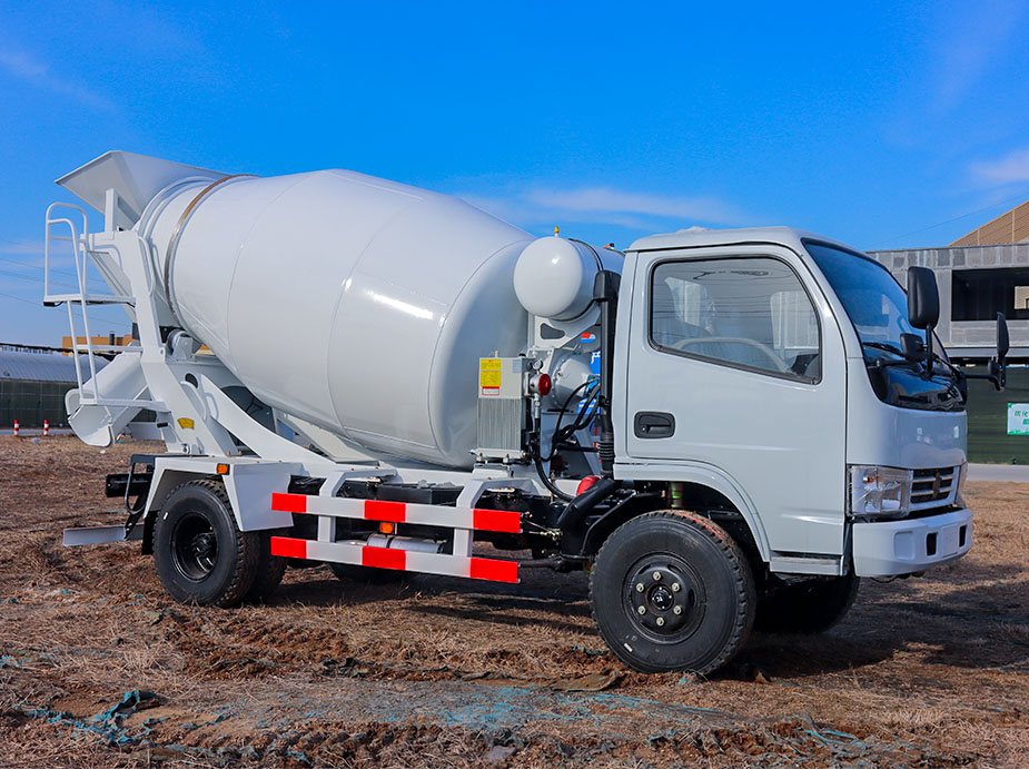 3m³ mini concrete mixer truck