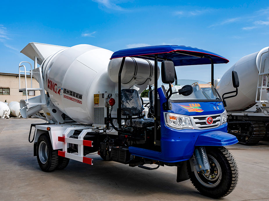 2.5m³ small concrete mixer trucks