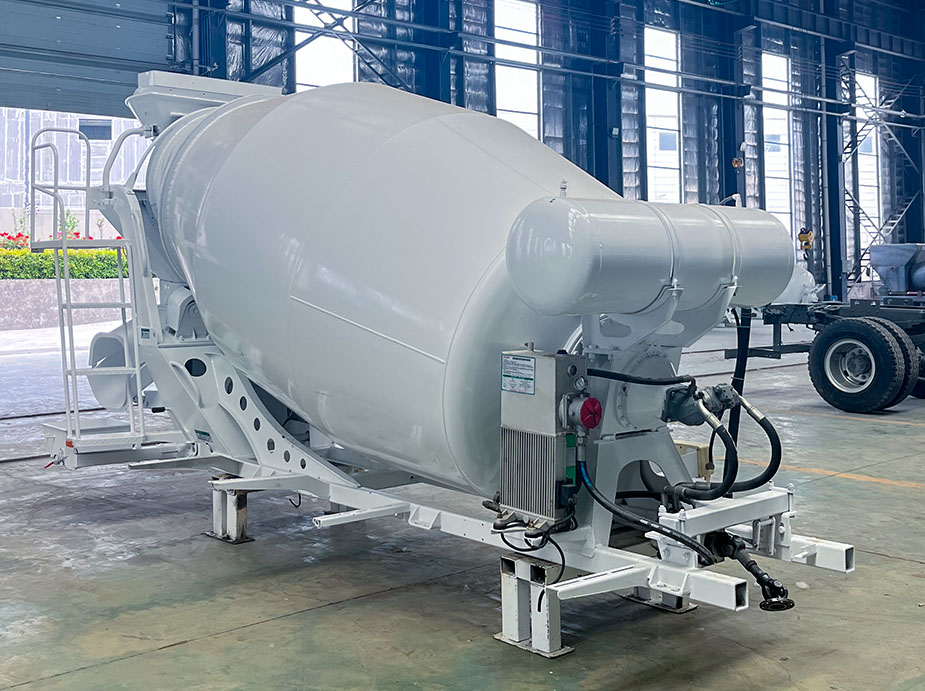 8m³ Concrete mixing tank