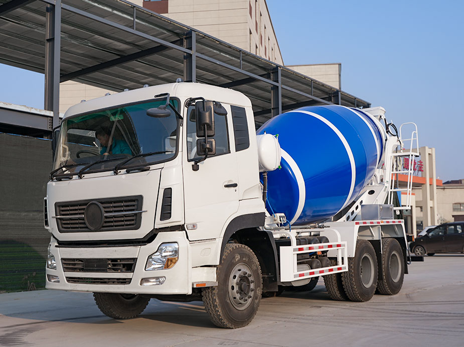 8m³ Concrete mixer trucks