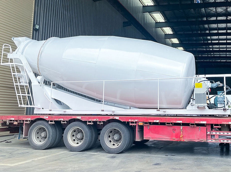 12m³ Motor mixing tank