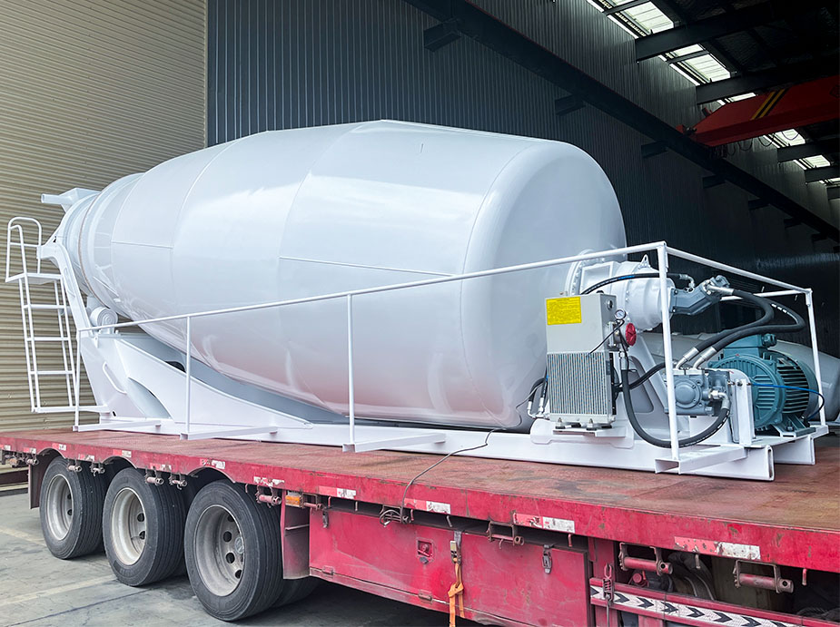 12m³ Motor mixing tank