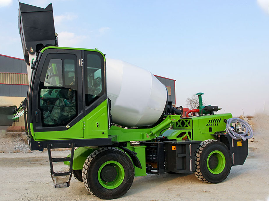 3.5m³ Self-loading concrete mixer truck