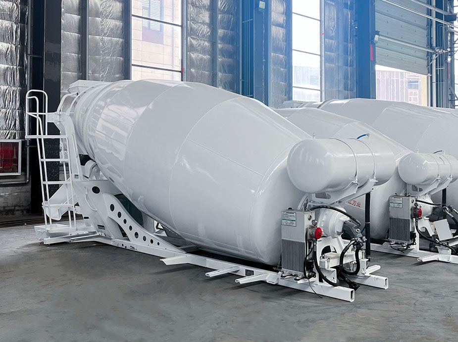 10m³ concrete mixer tank